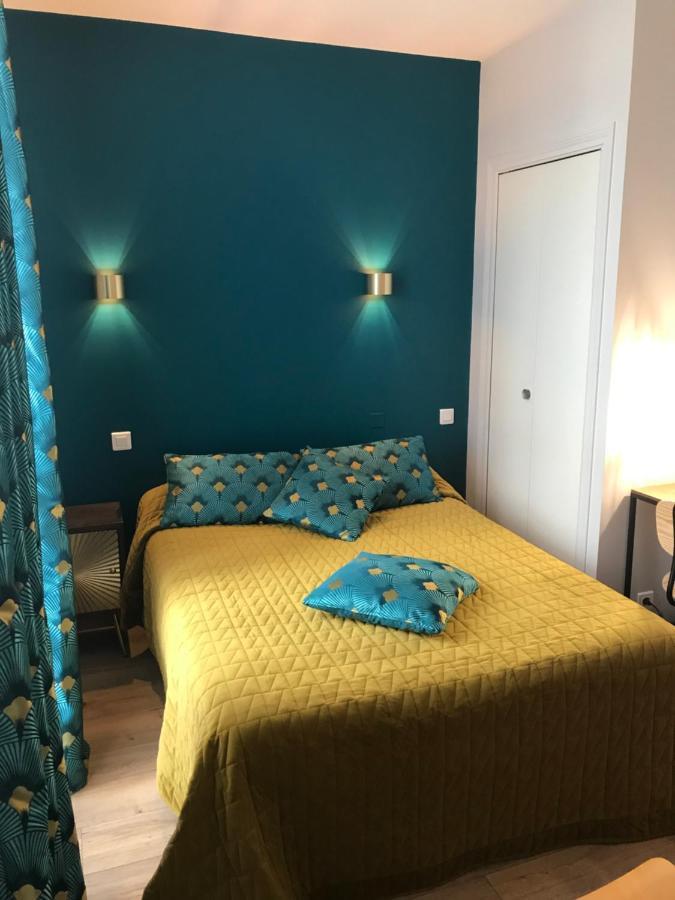 Les Pastels Hotel La Roche-sur-Yon Buitenkant foto