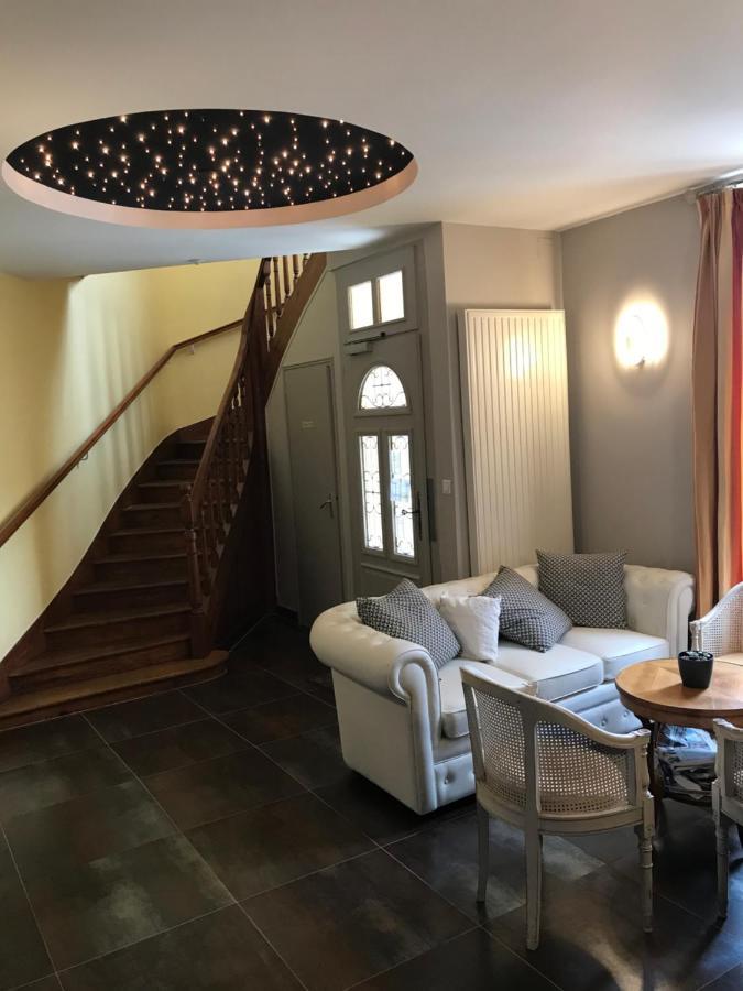 Les Pastels Hotel La Roche-sur-Yon Buitenkant foto