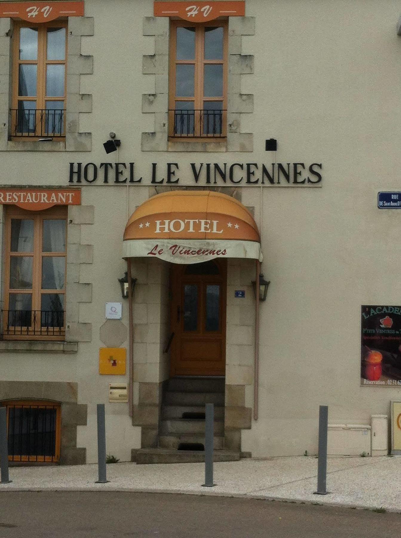 Les Pastels Hotel La Roche-sur-Yon Buitenkant foto